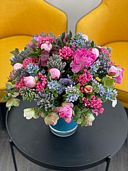 WONDERFUL PIONIES