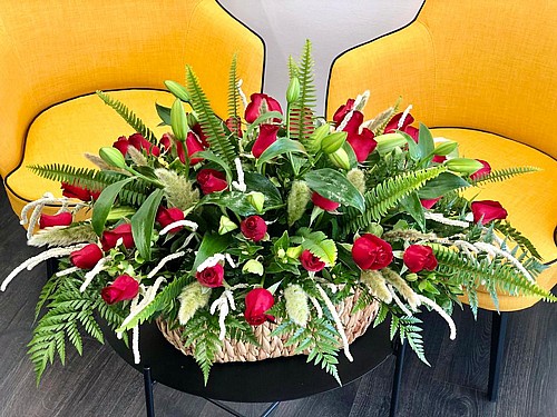 ROSES BASKET