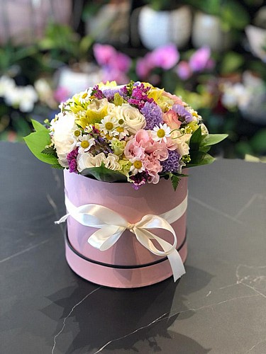 PASTEL FLOWERS BOX