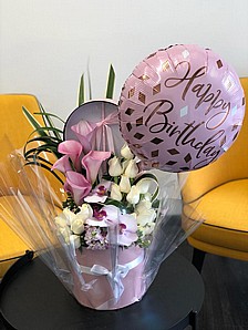 FLOWERS BOX WITH BALOON