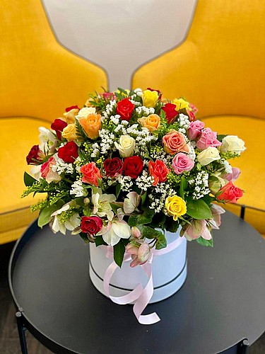 ROSES FLOWERS BOX